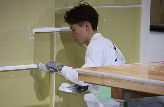 【金賞】左官 木村　宥紀 選手